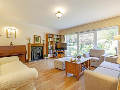 Splendid Family Reception Room